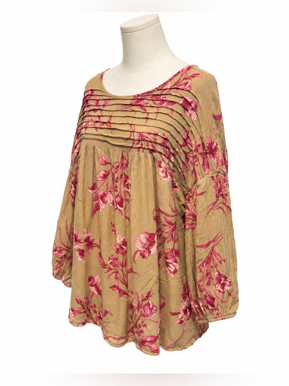 Easel Los Angeles Floral Boho Top Size Medium Pink Tan Pleated Gauze Blouse